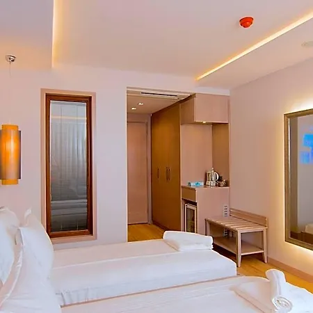 Marisol Boutique Hotel *