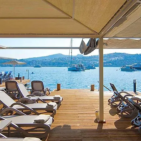 Marisol Boutique Hotel *